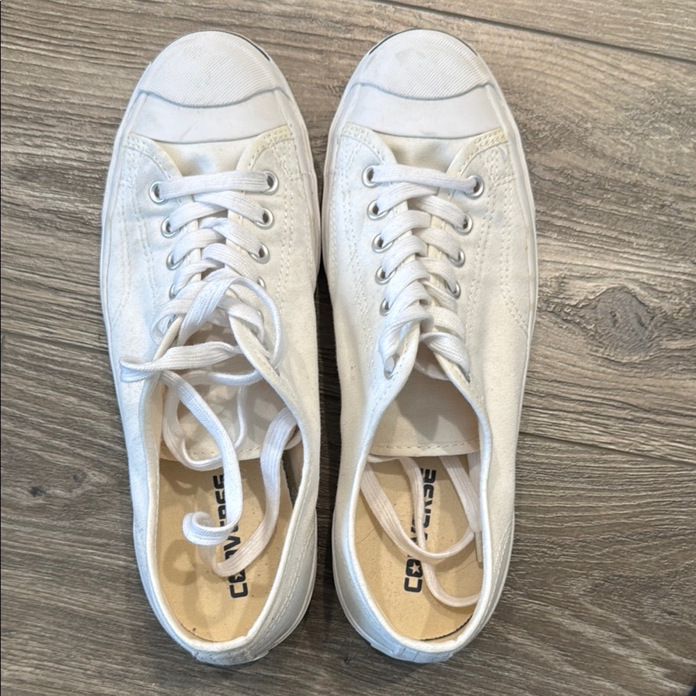 Converse Men’s White Sneakers with Textured Fabric and Rubber Sole - Picture 6 of 6